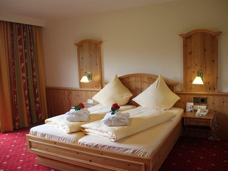 Sporthotel Tirolerhof Itter Esterno foto