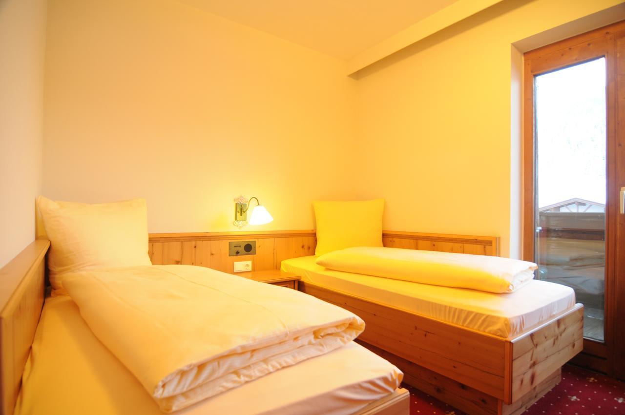 Sporthotel Tirolerhof Itter Esterno foto